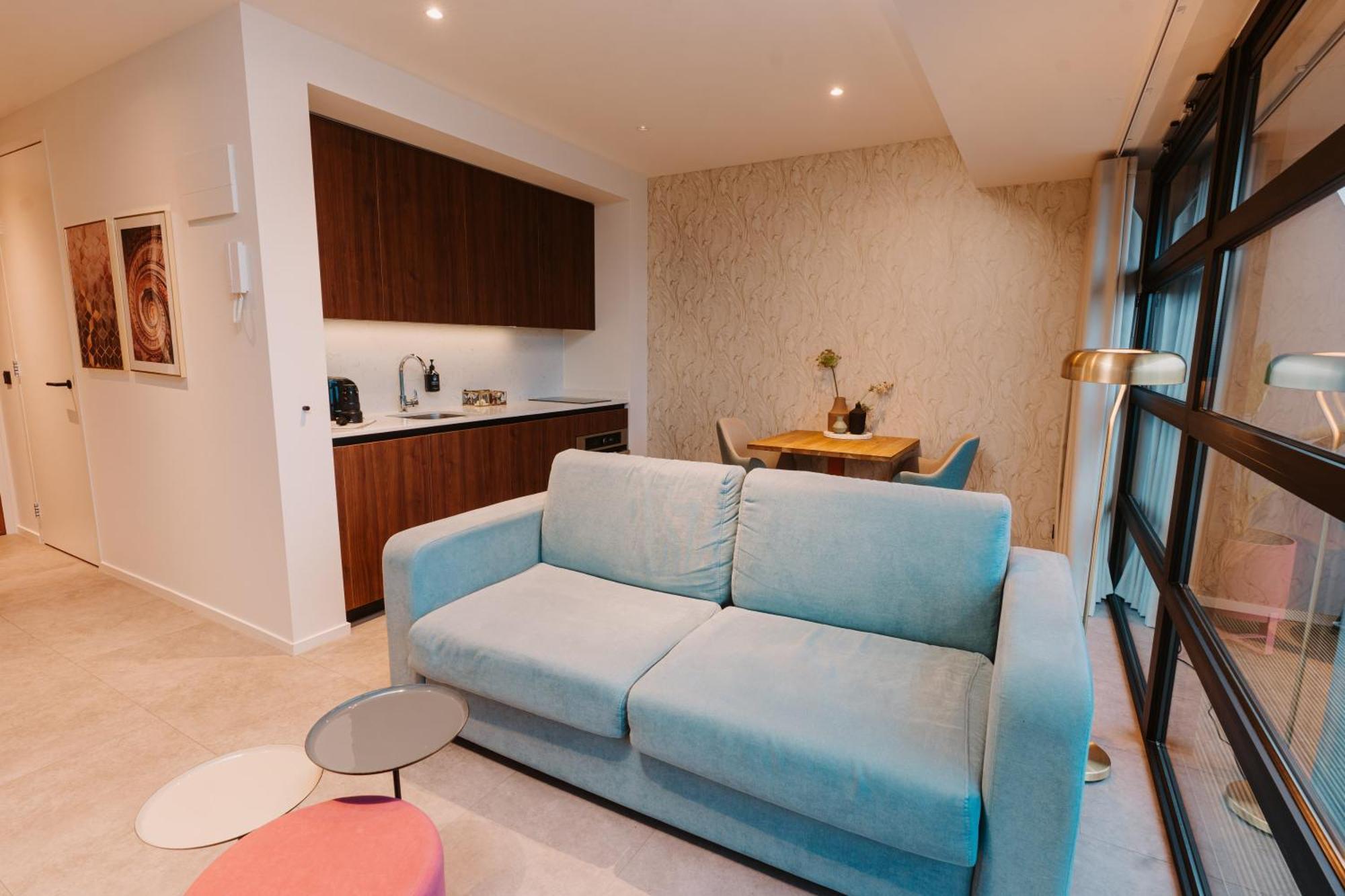 Penthouse Deluxe